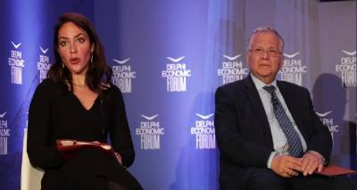 &Mu;&iota;&chi;&alpha;&eta;&lambda;ί&delta;&omicron;&upsilon; &gamma;&iota;&alpha; &Chi;&alpha;&mu;ό&gamma;&epsilon;&lambda;&omicron; &Pi;&alpha;&iota;&delta;&iota;&omicron;ύ: Έ&chi;&epsilon;&iota; 20 &epsilon;&kappa;&alpha;&tau;. &pi;&lambda;&epsilon;ό&nu;&alpha;&sigma;&mu;&alpha; &kappa;&alpha;&iota; 5 &epsilon;&kappa;&alpha;&tau;. &sigma;&tau;&eta;&nu; &Epsilon;&lambda;&beta;&epsilon;&tau;ί&alpha;, &omicron; &pi;&rho;ό&epsilon;&delta;&rho;ό&sigmaf; &tau;&omicron;&upsilon; &mu;έ&nu;&epsilon;&iota; &sigma;&epsilon; &beta;ί&lambda;&alpha;