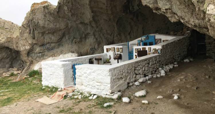 Λήμνος: Ο δημοσιογράφος της Aegean Φώτης Βαλλάτος στην Παναγιά την Κακαβιώτισσα! (photos)