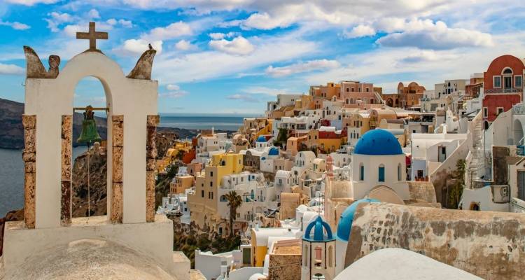 &Tau;&omicron;&upsilon;&rho;&iota;&sigma;&mu;ό&sigmaf; &mu;&epsilon; ό&rho;&iota;&alpha;: &Pi;&lambda;&alpha;&phi;ό&nu; &sigma;&epsilon; &kappa;&lambda;ί&nu;&epsilon;&sigmaf;, &pi;&rho;&omicron;&sigma;&tau;&alpha;&sigma;ί&alpha; &pi;&epsilon;&rho;&iota;&omicron;&chi;ώ&nu; &pi;&omicron;&upsilon; &delta;έ&chi;&omicron;&nu;&tau;&alpha;&iota; &pi;&iota;έ&sigma;&epsilon;&iota;&sigmaf; | &Tau;&iota; &pi;&rho;&omicron;&beta;&lambda;έ&pi;&epsilon;&iota; &tau;&omicron; &nu;έ&omicron; &Epsilon;&iota;&delta;&iota;&kappa;ό &Chi;&omega;&rho;&omicron;&tau;&alpha;&xi;&iota;&kappa;ό &Pi;&lambda;&alpha;ί&sigma;&iota;&omicron;