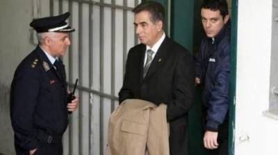 Η πρώτη νύχτα Παπαγεωργόπουλου στο κελί