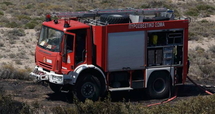 &Phi;&omega;&tau;&iota;ά &alpha;&pi;ό &kappa;&epsilon;&rho;&alpha;&upsilon;&nu;ό &sigma;&tau;&omicron; &Gamma;&omicron;&mu;ά&tau;&iota;