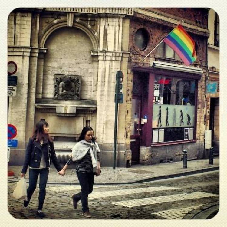 &Omicron;&iota; &phi;ί&lambda;&omicron;&iota; &mu;&alpha;&sigmaf;, &tau;&alpha; &gamma;&kappa;έ&iota; | &Xi;έ&nu;&iota;&alpha; &Kappa;&omicron;&upsilon;&nu;&alpha;&lambda;ά&kappa;&eta;