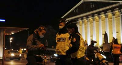 &Sigma;&kappa;&lambda;&eta;&rho;&alpha;ί&nu;&epsilon;&iota; &tau;&omicron; lockdown &sigma;&epsilon; ό&lambda;&eta; &tau;&eta; &Gamma;&alpha;&lambda;&lambda;ί&alpha; | &Alpha;&pi;&alpha;&gamma;ό&rho;&epsilon;&upsilon;&sigma;&eta; &kappa;&upsilon;&kappa;&lambda;&omicron;&phi;&omicron;&rho;ί&alpha;&sigmaf; &alpha;&pi;ό &tau;&iota;&sigmaf; 18:00