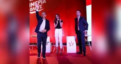 &Mu;&epsilon;&tau;ά &tau;&omicron; &laquo;ά&delta;&epsilon;&iota;&alpha;&sigma;&mu;&alpha;&raquo;, &tau;ώ&rho;&alpha;... &gamma;έ&phi;&upsilon;&rho;&epsilon;&sigmaf;: &Pi;ώ&sigmaf; &Alpha;&chi;&tau;&sigma;&iota;ό&gamma;&lambda;&omicron;&upsilon; &kappa;&alpha;&iota; &Chi;&alpha;&rho;ί&tau;&sigma;&eta;&sigmaf; &xi;&alpha;&nu;&alpha;&pi;&lambda;&eta;&sigma;&iota;ά&zeta;&omicron;&upsilon;&nu; &tau;&omicron;&nu; &Tau;&sigma;ί&pi;&rho;&alpha;
