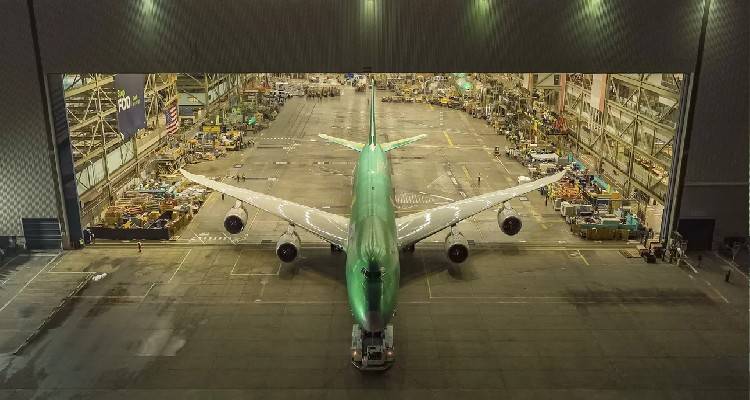 &Tau;έ&lambda;&omicron;&sigmaf; &epsilon;&pi;&omicron;&chi;ή&sigmaf; &gamma;&iota;&alpha; &tau;&omicron; Boeing 747 &mu;&epsilon;&tau;ά &alpha;&pi;ό &mu;&iota;&sigma;ό &alpha;&iota;ώ&nu;&alpha; &ndash;&Delta;&epsilon;ί&tau;&epsilon; &tau;&omicron; &tau;&epsilon;&lambda;&epsilon;&upsilon;&tau;&alpha;ί&omicron; &pi;&omicron;&upsilon; &mu;ό&lambda;&iota;&sigmaf; &kappa;&alpha;&tau;&alpha;&sigma;&kappa;&epsilon;&upsilon;ά&sigma;&tau;&eta;&kappa;&epsilon; [&beta;ί&nu;&tau;&epsilon;&omicron;]