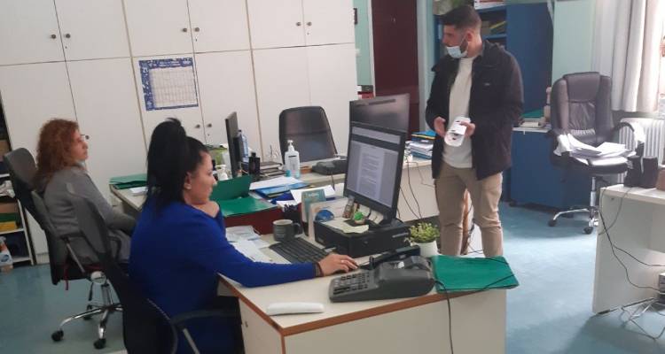 &Pi;&epsilon;&rho;&iota;&omicron;&delta;&epsilon;ί&alpha; &tau;&omicron;&upsilon; &Sigma;&pi;ύ&rho;&omicron;&upsilon; &Pi;&lambda;ά&nu;&tau;&zeta;&omicron;&upsilon;, &upsilon;&pi;&omicron;&psi;ή&phi;&iota;&omicron;&upsilon; &beta;&omicron;&upsilon;&lambda;&epsilon;&upsilon;&tau;ή &tau;&omicron;&upsilon; &Kappa;&Kappa;&Epsilon; &sigma;&tau;&omicron; &nu;&omicron;&mu;ό, &sigma;&tau;&omicron; &nu;&omicron;&sigma;&omicron;&kappa;&omicron;&mu;&epsilon;ί&omicron; &Lambda;ή&mu;&nu;&omicron;&upsilon;