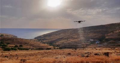 Drones &pi;έ&tau;&alpha;&xi;&alpha;&nu; &pi;ά&nu;&omega; &alpha;&pi;ό &tau;&omicron;&nu; &Alpha;ϊ-&Sigma;&tau;&rho;ά&tau;&eta; &gamma;&iota;&alpha; &alpha;&nu;&tau;&iota;&mu;&epsilon;&tau;ώ&pi;&iota;&sigma;&eta; &tau;&omega;&nu; &alpha;&kappa;&rho;ί&delta;&omega;&nu;