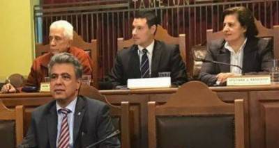 &Alpha;&pi;&omicron;&lambda;&omicron;&gamma;&iota;&sigma;&mu;ό&sigmaf; &delta;&rho;ά&sigma;&eta;&sigmaf; &Pi;&epsilon;&rho;&iota;&phi;&epsilon;&rho;&epsilon;&iota;&alpha;&kappa;ή&sigmaf; &alpha;&rho;&chi;ή&sigmaf;