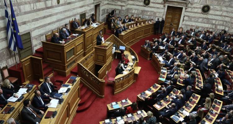 Πόθεν Εσχες: Οι πλούσιοι και οι φτωχοί βουλευτές και υπουργοί | Οι σκαφάτοι και οι... χρεωμένοι