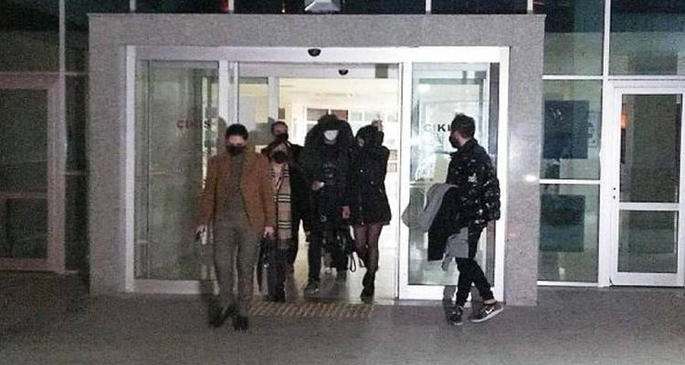 Έ&lambda;&lambda;&eta;&nu;&alpha;&sigmaf; &alpha;&sigma;&tau;&upsilon;&nu;&omicron;&mu;&iota;&kappa;ό&sigmaf; &sigma;&tau;&omicron;&nu; Έ&beta;&rho;&omicron;: &laquo;&Tau;&omicron; GPS &mu;&alpha;&sigmaf; &omicron;&delta;ή&gamma;&eta;&sigma;&epsilon; &pi;&rho;&omicron;&sigmaf; &tau;&alpha; &sigma;ύ&nu;&omicron;&rho;&alpha; &kappa;&alpha;&iota; &sigma;&epsilon; &alpha;&pi;&alpha;&gamma;&omicron;&rho;&epsilon;&upsilon;&mu;έ&nu;&eta; &zeta;ώ&nu;&eta;&raquo;