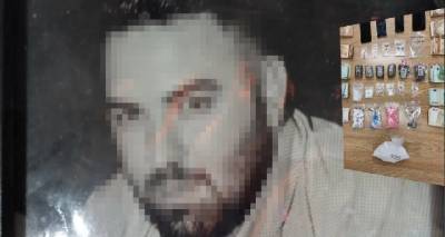 &Sigma;&tau;&omicron; &Delta;&alpha;&phi;&nu;ί &omicron; &pi;&rho;ώ&eta;&nu; &pi;&alpha;ί&kappa;&tau;&eta;&sigmaf; &rho;&iota;ά&lambda;&iota;&tau;&iota; &pi;&omicron;&upsilon; &laquo;&mu;&pi;&omicron;ύ&kappa;&alpha;&rho;&epsilon;&raquo; &sigma;&tau;&omicron; &Epsilon;&phi;&epsilon;&tau;&epsilon;ί&omicron; | &Epsilon;ί&chi;&epsilon; &sigma;&tau;&eta;&nu; &kappa;&alpha;&tau;&omicron;&chi;ή 1,5 &epsilon;&kappa;&alpha;&tau;. &epsilon;&upsilon;&rho;ώ &kappa;&alpha;&iota; &nu;&alpha;&rho;&kappa;&omega;&tau;&iota;&kappa;ά