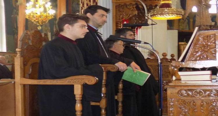 &Sigma;&tau;&eta;&nu; &Omicron;&rho;&epsilon;&sigma;&tau;&iota;ά&delta;&alpha; &tau;&alpha;&xi;&iota;&delta;&epsilon;ύ&epsilon;&iota; &omicron; &Iota;&epsilon;&rho;&omicron;&psi;&alpha;&lambda;&tau;&iota;&kappa;ό&sigmaf; &Sigma;ύ&lambda;&lambda;&omicron;&gamma;&omicron;&sigmaf; &Lambda;ή&mu;&nu;&omicron;&upsilon;