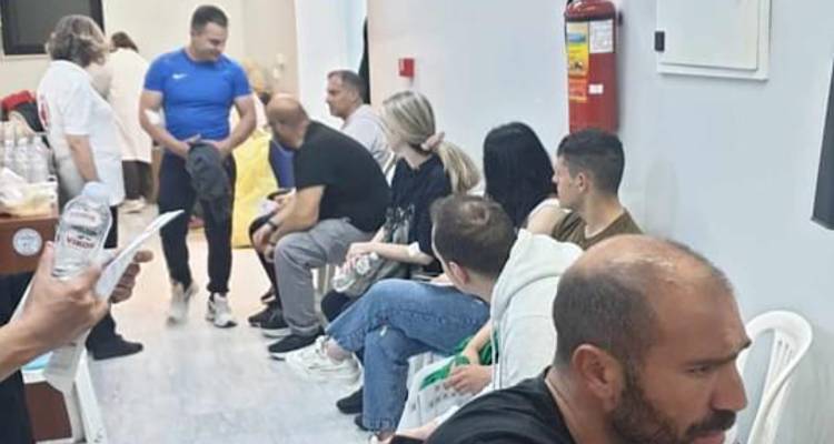 &Omicron; &Sigma;ύ&lambda;&lambda;&omicron;&gamma;&omicron;&sigmaf; &Epsilon;&theta;&epsilon;&lambda;&omicron;&nu;&tau;ώ&nu; &alpha;&iota;&mu;&omicron;&delta;&omicron;&tau;ώ&nu; &epsilon;&upsilon;&chi;&alpha;&rho;&iota;&sigma;&tau;&epsilon;ί!