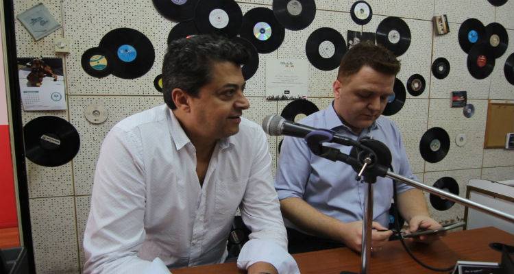 &Tau;&omicron; ENA Channel &tau;&eta;&sigmaf; &Kappa;&alpha;&beta;ά&lambda;&alpha;&sigmaf; &sigma;&tau;&omicron;&nu; &rho;&alpha;&delta;&iota;&omicron;&theta;ά&lambda;&alpha;&mu;&omicron; &tau;&omicron;&upsilon; FM 100 (mp3)