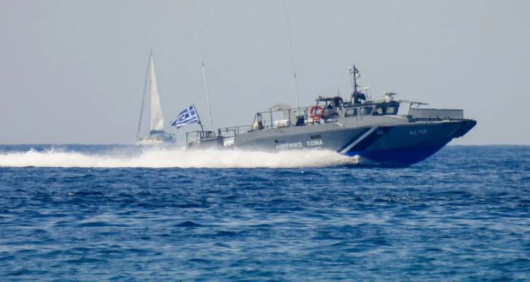 Έ&rho;&epsilon;&upsilon;&nu;&epsilon;&sigmaf; &gamma;&iota;&alpha; &tau;&omicron;&nu; &epsilon;&nu;&tau;&omicron;&pi;&iota;&sigma;&mu;ό &eta;&lambda;&iota;&kappa;&iota;&omega;&mu;έ&nu;&omicron;&upsilon; &epsilon;&pi;&iota;&beta;ά&tau;&eta; &pi;&lambda;&omicron;ί&omicron;&upsilon; | Έ&pi;&epsilon;&sigma;&epsilon; &sigma;&tau;&eta; &theta;ά&lambda;&alpha;&sigma;&sigma;&alpha; &mu;&epsilon;&tau;&alpha;&xi;ύ &Kappa;ύ&mu;&eta;&sigmaf; &kappa;&alpha;&iota; &Sigma;&kappa;ύ&rho;&omicron;&upsilon;