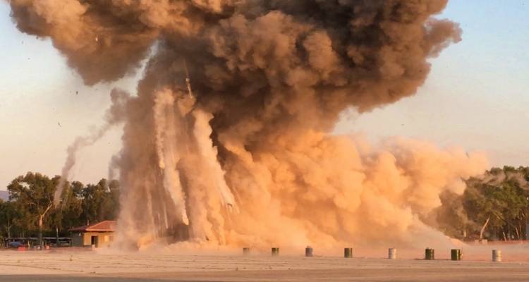 &Kappa;&alpha;&tau;&alpha;&sigma;&tau;&rho;&omicron;&phi;ή &Pi;&upsilon;&rho;&omicron;&mu;&alpha;&chi;&iota;&kappa;ώ&nu; &sigma;&tau;&omicron; &Pi;&epsilon;&delta;ί&omicron; &Beta;&omicron;&lambda;ή&sigmaf; &laquo;&Pi;&alpha;&rho;&alpha;&delta;&epsilon;&iota;&sigma;ί&omicron;&upsilon;&raquo; | &Pi;&rho;&omicron;&epsilon;&iota;&delta;&omicron;&pi;&omicron;ί&eta;&sigma;&eta; &pi;&rho;&omicron;&sigmaf; &tau;&omicron;&upsilon;&sigmaf; &pi;&omicron;&lambda;ί&tau;&epsilon;&sigmaf;
