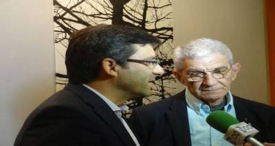 &Mu;&epsilon; &Mu;&alpha;&rho;&iota;&nu;ά&kappa;&eta; &kappa;&alpha;&iota; &Mu;&pi;&omicron;&upsilon;&tau;ά&rho;&eta; &tau;&alpha; &epsilon;&gamma;&kappa;&alpha;ί&nu;&iota;&alpha; &tau;&eta;&sigmaf; έ&kappa;&theta;&epsilon;&sigma;&eta;&sigmaf; &laquo;IN RED.100 &Chi;&rho;ό&nu;&iota;&alpha; &alpha;&pi;ό &tau;&eta; &Mu;ά&chi;&eta; &tau;&eta;&sigmaf; &Kappa;&alpha;&lambda;&lambda;ί&pi;&omicron;&lambda;&eta;&sigmaf;&raquo;