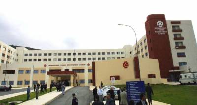 &Chi;&alpha;&nu;&iota;ά: &Kappa;&rho;&omicron;ύ&sigma;&mu;&alpha; &mu;&eta;&nu;&iota;&gamma;&gamma;ί&tau;&iota;&delta;&alpha;&sigmaf; &sigma;&epsilon; &mu;&alpha;&theta;ή&tau;&rho;&iota;&alpha; -&Nu;&omicron;&sigma;&eta;&lambda;&epsilon;ύ&epsilon;&tau;&alpha;&iota; &sigma;&tau;&omicron; &nu;&omicron;&sigma;&omicron;&kappa;&omicron;&mu;&epsilon;ί&omicron;