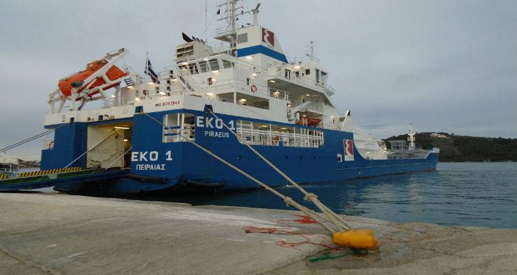 Μύρινα: Τραυματισμός ναυτικού σε πλοίο