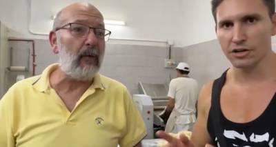 &Omicron;&iota; Haha Nomads &sigma;&upsilon;&nu;&alpha;&nu;&tau;&omicron;ύ&nu; &tau;&omicron;&nu; &Gamma;&iota;ά&nu;&nu;&eta; &Beta;&alpha;&mu;&beta;&omicron;&upsilon;&kappa;&iota;&alpha;&nu;ό &mu;&epsilon; &rho;ί&zeta;&epsilon;&sigmaf; &alpha;&pi;&omicron; &tau;&eta; &Lambda;ή&mu;&nu;&omicron; (video)