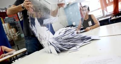 Δημοσκόπηση Palmos Analysis: Στο 29,3% η ΝΔ -«Όχι» σε ένα κόμμα Τσίπρα, λέει το 63% [πίνακες]
