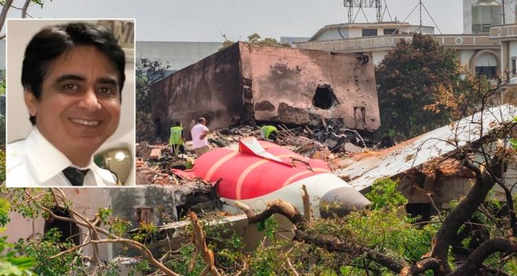 Wall Street Journal: Ο πιλότος του Boeing της Air India έκοψε την παροχή καυσίμου στους κινητήρες - Ψάχνουν αν υπέφερε από κατάθλιψη