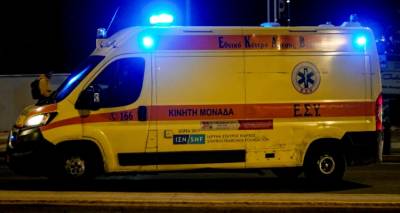 &Tau;&rho;&alpha;&gamma;&omega;&delta;ί&alpha; &sigma;&tau;&eta;&nu; &Epsilon;ύ&beta;&omicron;&iota;&alpha;: &Pi;έ&theta;&alpha;&nu;&epsilon; &xi;&alpha;&phi;&nu;&iota;&kappa;ά 17&chi;&rho;&omicron;&nu;&eta; &mu;έ&sigma;&alpha; &sigma;&tau;&omicron; &sigma;&pi;ί&tau;&iota; &tau;&eta;&sigmaf;