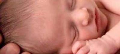 Δεν τα κατάφερε το βρέφος απο τη Λέρο