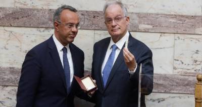 &Sigma;&tau;&eta; &Beta;&omicron;&upsilon;&lambda;ή &omicron; &Pi;&rho;&omicron;ϋ&pi;&omicron;&lambda;&omicron;&gamma;&iota;&sigma;&mu;ό&sigmaf; 2023: &Pi;&rho;&omicron;&beta;&lambda;έ&pi;&epsilon;&iota; &alpha;&nu;ά&pi;&tau;&upsilon;&xi;&eta; 5,6% | &Tau;&alpha; &beta;&alpha;&sigma;&iota;&kappa;ά &mu;&epsilon;&gamma;έ&theta;&eta;