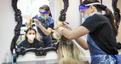 &Kappa;&omicron;&rho;&omega;&nu;&omicron;ϊό&sigmaf; &ndash; &Beta;&rho;&epsilon;&tau;&alpha;&nu;ί&alpha;: &Alpha;&nu;&omicron;ί&gamma;&omicron;&upsilon;&nu; &lambda;&iota;&alpha;&nu;&epsilon;&mu;&pi;ό&rho;&iota;&omicron; &kappa;&alpha;&iota; &epsilon;&sigma;&tau;ί&alpha;&sigma;&eta; - &Pi;ά&nu;&omega; &alpha;&pi;ό &tau;&omicron; 40% έ&chi;&epsilon;&iota; &epsilon;&mu;&beta;&omicron;&lambda;&iota;&alpha;&sigma;&tau;&epsilon;ί