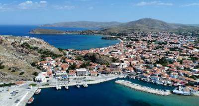 O &Epsilon;. &Mu;&alpha;&nu;&omega;&lambda;&alpha;&kappa;έ&lambda;&lambda;&eta;&sigmaf; &sigma;&tau;&omicron;&nu; FM100 &gamma;&iota;&alpha; &tau;&iota;&sigmaf; &nu;έ&epsilon;&sigmaf; &alpha;&nu;&tau;&iota;&kappa;&epsilon;&iota;&mu;&epsilon;&nu;&iota;&kappa;έ&sigmaf; &alpha;&xi;ί&epsilon;&sigmaf; &sigma;&tau;&alpha; &nu;&eta;&sigma;&iota;ά &mu;&alpha;&sigmaf;