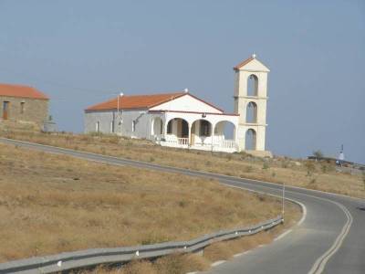 Μεταφορά πιστών με πούλμαν για τον εσπερινό του Άγιου Σώζοντα