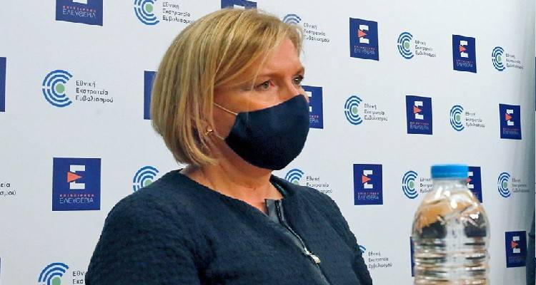 &Pi;ά&nu;&omega; &alpha;&pi;ό 90% &eta; Omicron &sigma;&tau;&eta;&nu; &Epsilon;&lambda;&lambda;ά&delta;&alpha; &lambda;έ&epsilon;&iota; &eta; &Gamma;&kappa;ά&gamma;&kappa;&alpha; |  &Epsilon;&pi;ί&tau;&alpha;&xi;&eta; &iota;&delta;&iota;&omega;&tau;ώ&nu; &gamma;&iota;&alpha;&tau;&rho;ώ&nu; &alpha;&pi;ό &tau;&eta;&nu; &Pi;&alpha;&rho;&alpha;&sigma;&kappa;&epsilon;&upsilon;ή