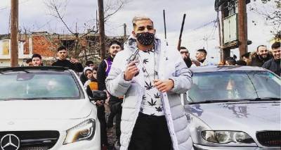 &Theta;&epsilon;&sigma;&sigma;&alpha;&lambda;&omicron;&nu;ί&kappa;&eta;: &Beta;&iota;&nu;&tau;&epsilon;&omicron;&kappa;&lambda;ί&pi; &mu;&epsilon;... ό&pi;&lambda;&alpha; &kappa;&alpha;&iota; &alpha;&nu;ή&lambda;&iota;&kappa;&omicron;&upsilon;&sigmaf; &epsilon;ί&chi;&epsilon; &gamma;&upsilon;&rho;ί&sigma;&epsilon;&iota; &omicron; 27&chi;&rho;&omicron;&nu;&omicron;&sigmaf; &tau;&rho;ά&pi;&epsilon;&rho; &pi;&omicron;&upsilon; &sigma;&upsilon;&nu;&epsilon;&lambda;ή&phi;&theta;&eta; &gamma;&iota;&alpha; &tau;&omicron;&nu; &beta;&iota;&alpha;&sigma;&mu;ό &tau;&eta;&sigmaf; 16&chi;&rho;&omicron;&nu;&eta;&sigmaf;
