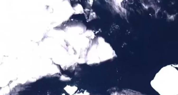 Παγκόσμιος συναγερμός: Αποκολλήθηκε το μεγαλύτερο παγόβουνο του κόσμου από την Ανταρκτική