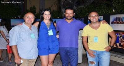 &Omicron; &eta;&theta;&omicron;&pi;&omicron;&iota;ό&sigmaf; &Sigma;&tau;έ&lambda;&iota;&omicron;&sigmaf; &Kappa;&alpha;&lambda;&alpha;&theta;ά&sigmaf; &sigma;&tau;&eta;&nu; 4&eta; &omicron;&mu;&alpha;&delta;&iota;&kappa;ή έ&kappa;&theta;&epsilon;&sigma;&eta; &phi;&omega;&tau;&omicron;&gamma;&rho;&alpha;&phi;ί&alpha;&sigmaf; &sigma;&tau;&eta; &Lambda;ή&mu;&nu;&omicron; (photos)