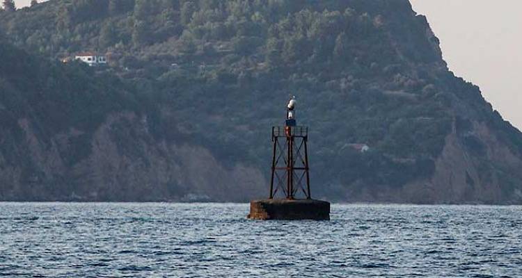 Ο αρχαιότερος φάρος βρίσκεται στην Ελλάδα – Η άγνωστη ιστορία του στον ύφαλο «Λευτέρη»