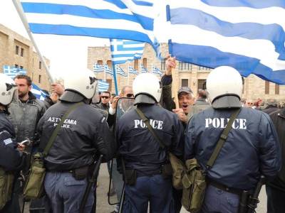 Ρόδος: Επίθεση σε δημοτικό σύμβουλο κατά την παρέλαση της 25ης Μαρτίου