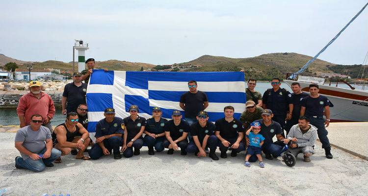 Πραγματοποιήθηκε ο καθαρισμός στο λιμάνι της Μύρινας (photos)