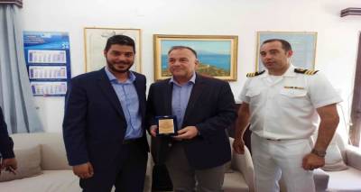 &Tau;&omicron; &Epsilon;&pi;&alpha;&rho;&chi;&epsilon;ί&omicron; &Lambda;ή&mu;&nu;&omicron;&upsilon; &gamma;&iota;&alpha; &tau;&eta;&nu; &epsilon;&pi;ί&sigma;&kappa;&epsilon;&psi;&eta; &Pi;&alpha;&pi;&pi;ά &kappa;&alpha;&iota; &Mu;&pi;&alpha;&mu;&pi;&alpha;&sigma;ί&delta;&eta;