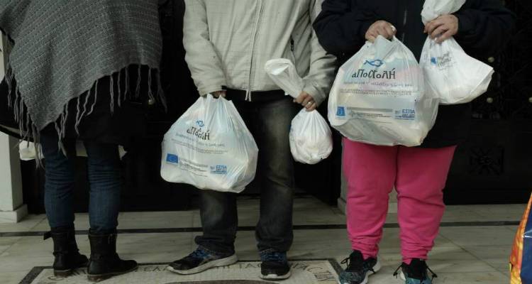 Δέματα Αγάπης από την «Αποστολή» σε οικογένειες της Λήμνου