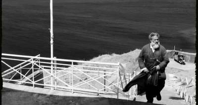 &Omicron;&iota;&kappa;&omicron;&gamma;έ&nu;&epsilon;&iota;&alpha; &Pi;. &Chi;&alpha;&rho;ά&lambda;&alpha;&mu;&pi;&omicron;&upsilon; &Sigma;&omicron;&upsilon;&pi;&iota;&omicron;ύ: &laquo;&Sigma;&alpha;&sigmaf; &epsilon;&upsilon;&chi;&alpha;&rho;&iota;&sigma;&tau;&omicron;ύ&mu;&epsilon;!&raquo;