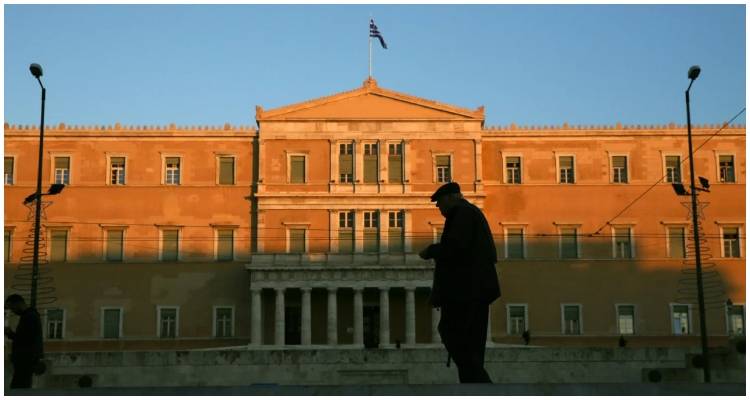 Έ&rho;&chi;&epsilon;&tau;&alpha;&iota; &tau;&omicron; &laquo;&mu;&pi;ό&nu;&omicron;&upsilon;&sigmaf;&raquo; &gamma;&iota;&alpha; &tau;&omicron;&upsilon;&sigmaf; &sigma;&upsilon;&nu;&tau;&alpha;&xi;&iota;&omicron;ύ&chi;&omicron;&upsilon;&sigmaf;: &Pi;&omicron;&iota;&omicron;&iota; &theta;&alpha; &lambda;ά&beta;&omicron;&upsilon;&nu; 200 &epsilon;&upsilon;&rho;ώ, &pi;&omicron;&iota;&omicron;&iota; 300 -&Omicron;&iota; 7 &kappa;&alpha;&tau;&eta;&gamma;&omicron;&rho;ί&epsilon;&sigmaf; [&omicron;&delta;&eta;&gamma;ό&sigmaf;]