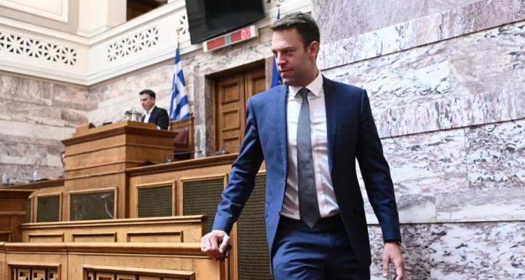 &Sigma;&Upsilon;&Rho;&Iota;&Zeta;&Alpha;: &Epsilon;&nu; &alpha;&nu;&alpha;&mu;&omicron;&nu;ή &tau;&eta;&sigmaf; &alpha;&pi;ό&phi;&alpha;&sigma;&eta;&sigmaf; &gamma;&iota;&alpha; &Sigma;&pi;ί&rho;&tau;&zeta;&eta; -&Sigma;&tau;&alpha; &chi;&alpha;&rho;&alpha;&kappa;ώ&mu;&alpha;&tau;&alpha; &omicron;&iota; &laquo;87&raquo;