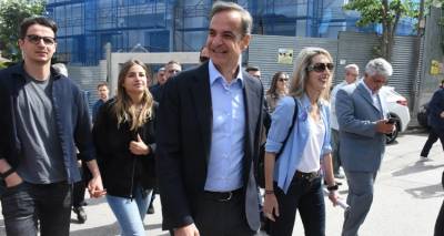 &Epsilon;&kappa;&lambda;&omicron;&gamma;έ&sigmaf; 2023 - &Mu;&eta;&tau;&sigma;&omicron;&tau;ά&kappa;&eta;&sigmaf;: &laquo;&Theta;&alpha; &xi;&eta;&mu;&epsilon;&rho;ώ&sigma;&epsilon;&iota; &mu;ί&alpha; &alpha;&kappa;ό&mu;&eta; &kappa;&alpha;&lambda;ύ&tau;&epsilon;&rho;&eta; &mu;έ&rho;&alpha;&raquo; - &Psi;ή&phi;&iota;&sigma;&epsilon; &mu;&epsilon; &tau;&alpha; &pi;&alpha;&iota;&delta;&iota;ά &tau;&omicron;&upsilon; &sigma;&tau;&eta;&nu; &Kappa;&eta;&phi;&iota;&sigma;&iota;ά