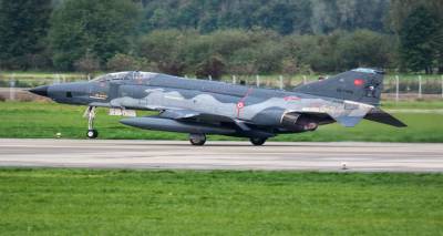 Συνεχίζονται οι προκλήσεις Αγκυρας: Νέα παρενόχληση κατά του ελικοπτέρου του ΠτΔ