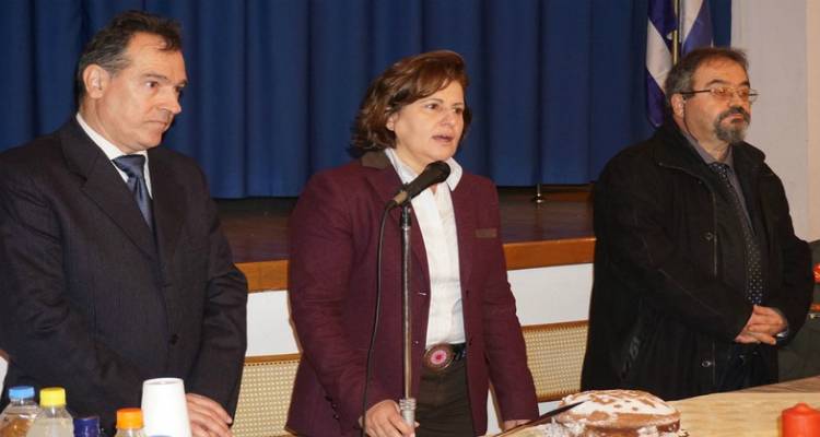 &Kappa;&omicron;&pi;ή &pi;&rho;&omega;&tau;&omicron;&chi;&rho;&omicron;&nu;&iota;ά&tau;&iota;&kappa;&eta;&sigmaf; &pi;ί&tau;&alpha;&sigmaf; &tau;&eta;&sigmaf; &Pi;&epsilon;&rho;&iota;&phi;&epsilon;&rho;&epsilon;&iota;&alpha;&kappa;ή&sigmaf; &Epsilon;&nu;ό&tau;&eta;&tau;&alpha;&sigmaf; &Lambda;ή&mu;&nu;&omicron;&upsilon; (photos)