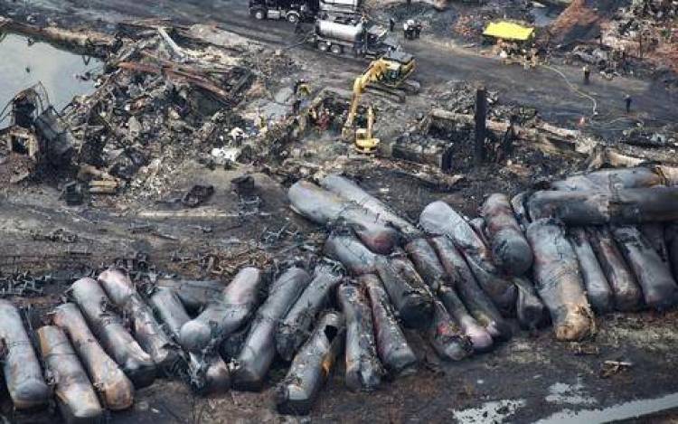 60 &nu;&epsilon;&kappa;&rho;&omicron;ί &kappa;&alpha;&iota; &alpha;&gamma;&nu;&omicron;&omicron;ύ&mu;&epsilon;&nu;&omicron;&iota; &alpha;&pi;ό έ&kappa;&rho;&eta;&xi;&eta; &sigma;&tau;&omicron; &Kappa;&epsilon;&mu;&pi;έ&kappa;