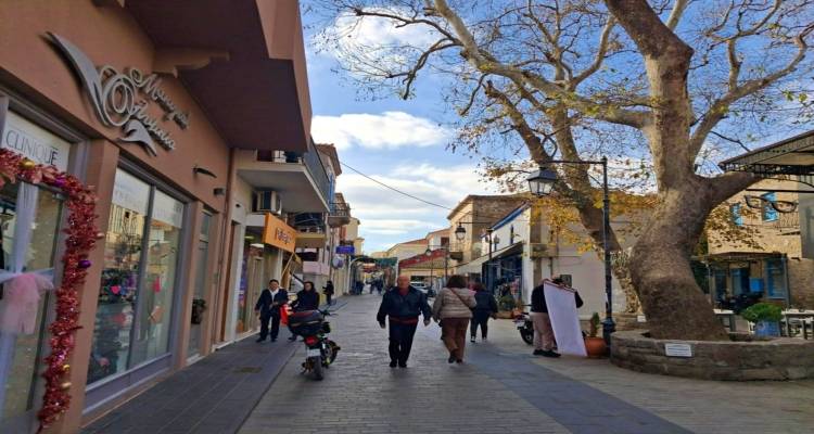 &laquo;&Gamma;&iota;&omicron;&rho;&tau;&iota;&nu;ή &Alpha;&gamma;&omicron;&rho;ά&raquo; &sigma;&tau;&eta; &Mu;ύ&rho;&iota;&nu;&alpha;: &Alpha;&gamma;&omicron;&rho;έ&sigmaf; &mu;&epsilon; ό&phi;&epsilon;&lambda;&omicron;&sigmaf; &kappa;&alpha;&iota; &chi;&rho;&eta;&mu;&alpha;&tau;&iota;&kappa;ά &kappa;ί&nu;&eta;&tau;&rho;&alpha; &gamma;&iota;&alpha; &tau;&omicron;&upsilon;&sigmaf; &kappa;&alpha;&tau;&alpha;&nu;&alpha;&lambda;&omega;&tau;έ&sigmaf;