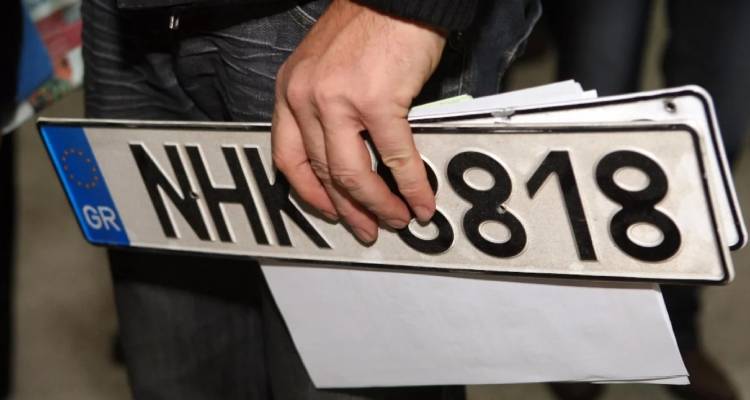 &Pi;ά&sigma;&chi;&alpha;: &Epsilon;&pi;&iota;&sigma;&tau;&rho;έ&phi;&omicron;&nu;&tau;&alpha;&iota; &alpha;&pi;ό &Mu;. &Delta;&epsilon;&upsilon;&tau;έ&rho;&alpha; &omicron;&iota; &pi;&iota;&nu;&alpha;&kappa;ί&delta;&epsilon;&sigmaf; &kappa;&alpha;&iota; ά&delta;&epsilon;&iota;&epsilon;&sigmaf; &omicron;&delta;ή&gamma;&eta;&sigma;&eta;&sigmaf; &kappa;&alpha;&iota; &kappa;&upsilon;&kappa;&lambda;&omicron;&phi;&omicron;&rho;ί&alpha;&sigmaf; -&Omicron;&iota; &epsilon;&xi;&alpha;&iota;&rho;έ&sigma;&epsilon;&iota;&sigmaf;
